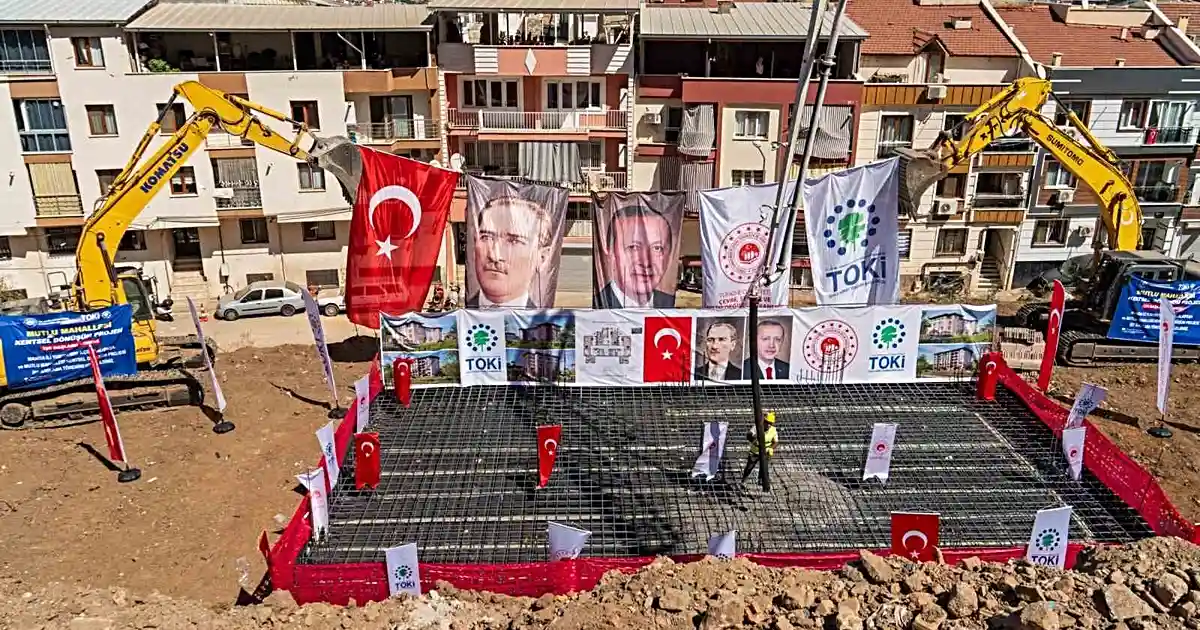 Manisa Yunusemre'de 420 Milyon TL'lik 137 Konutluk Projenin Temeli Atıldı